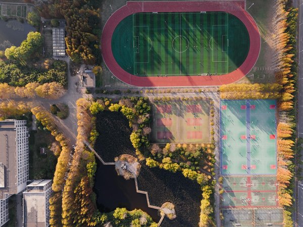 Boostez votre jeu avec une préparation physique adaptée au football